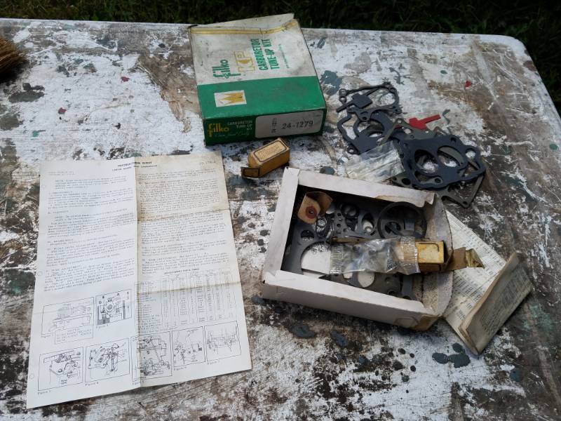 lot 201 image: Carburetor Tune-up Kit 24-1279