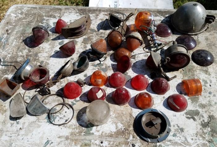 lot 210 image: Vintage Truck Lights and Covers
