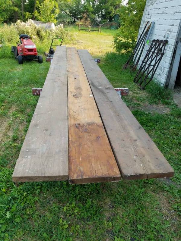 lot 270 image: Lumber 2 x 12 x 18 foot lumber