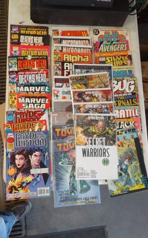 lot 40 image: 35 Assorted Comics