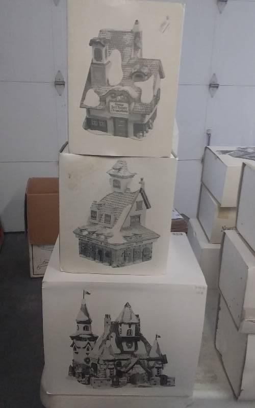 lot 52 image: 3-Department 56 Heritage Village Collection North Pole Series