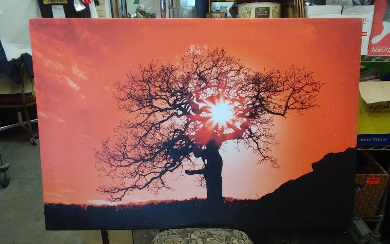 lot 6 image: Large Canvas Tree Theme Picture
