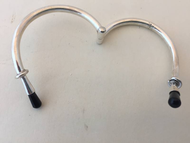 lot 72 image: Sterling Silver Bracelet Hinged