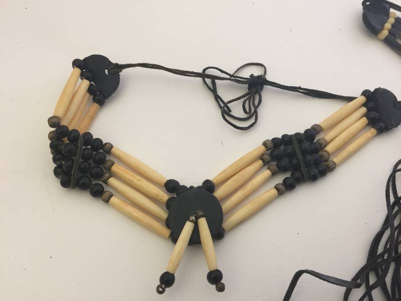 lot 62 image: American Indian Beaded Chokers