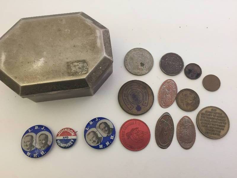 lot 78 image: Political Pins, Coins, Tokens in Metal Box