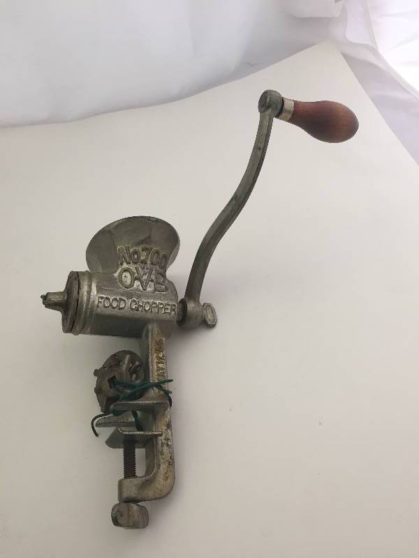 lot 112 image: Vintage Food Chopper Grinder with blades
