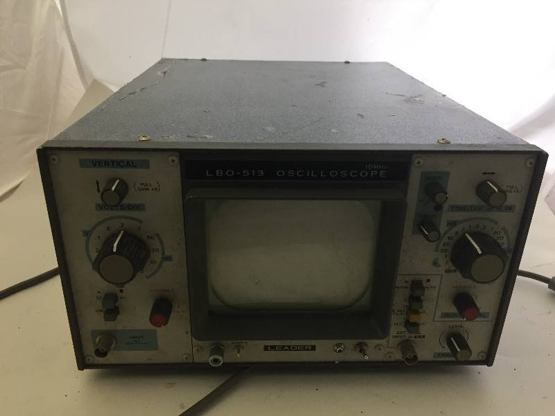 lot 24 image: Oscilloscope LBO-513
