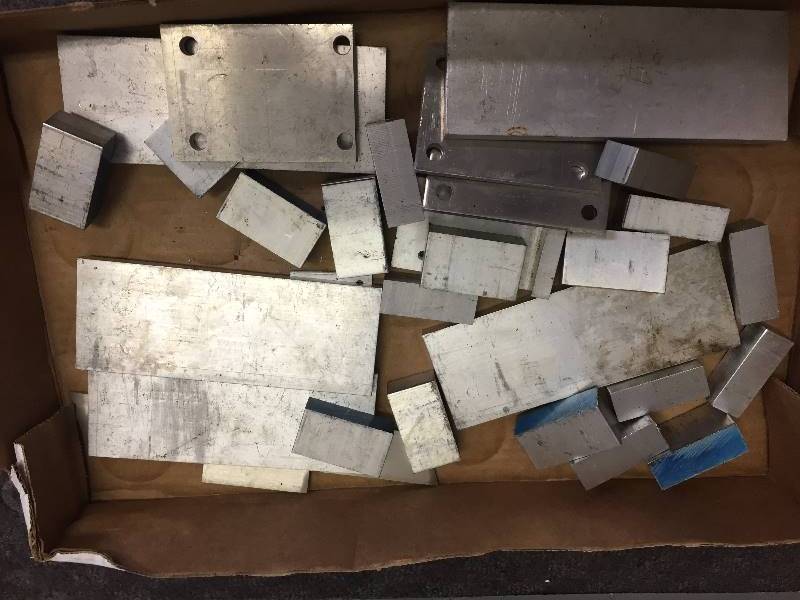 lot 164 image: Aluminum