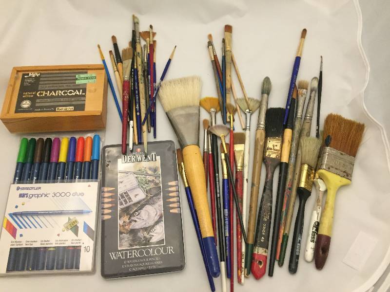 lot 14 image: Artist Paint Brushes Charcoal Watercolour Pencils Graphic Markers