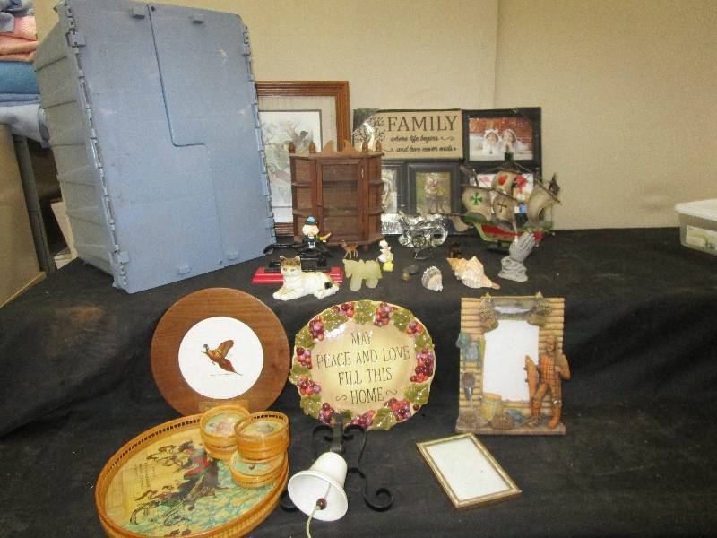 lot 35 image: Set of picture frames, Tote to put it all in, bird salt and pepper, Santa Maris ship, shells, praying hands, horse, cat, Fishing picture frame, bell and more