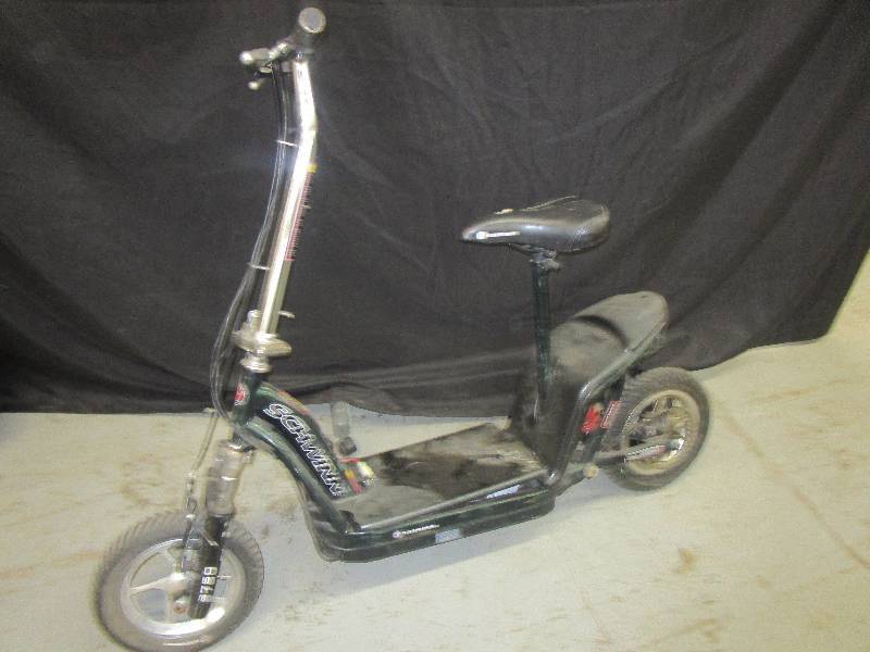 lot 60 image: Electric Scooter see pictures not tested