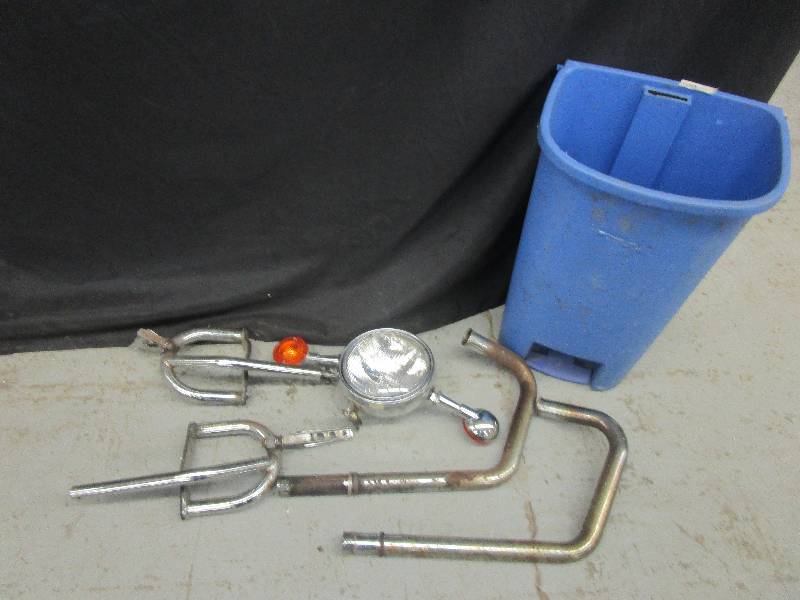 lot 66 image: Motorcycle Parts