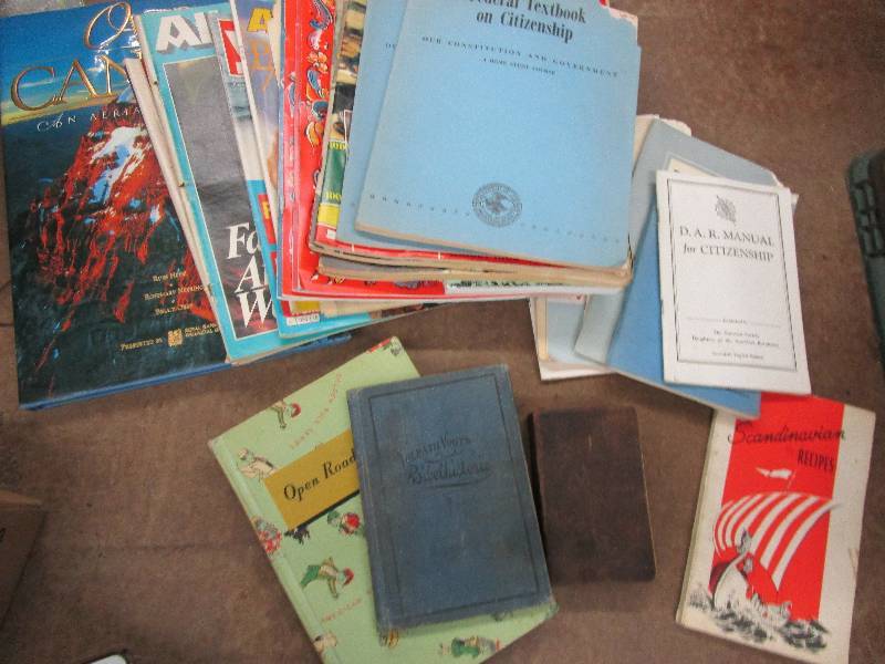 lot 133 image: Misc. Books, Calendars,Newspaper