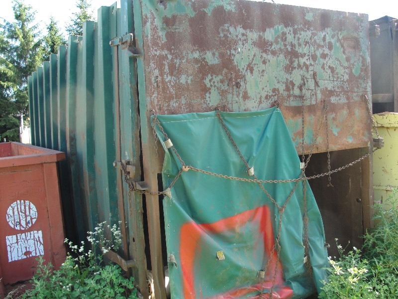 18 FT. DUMPSTER