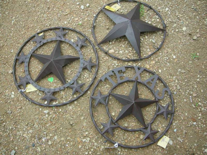 3 Metal Circle Signs