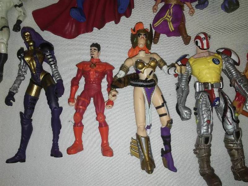 30 figurines, Gothic and strange, Hulk, Silver Surfer and more