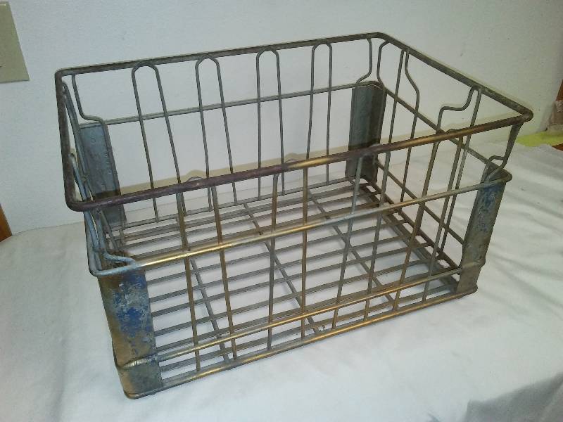 Cass-clay Creamery, Fargo, 1966 crate, 19 x 13 x 11