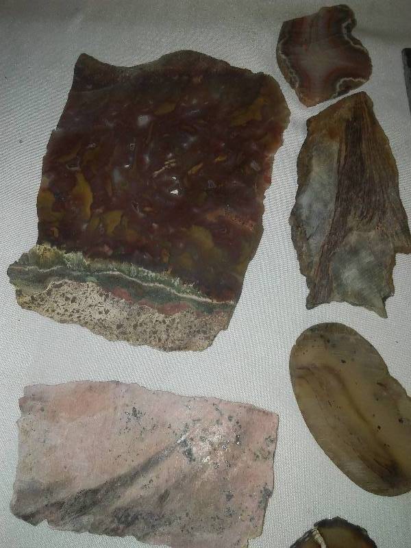 collectible Rock slices