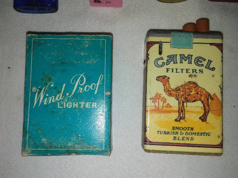 17 lighters some vintage