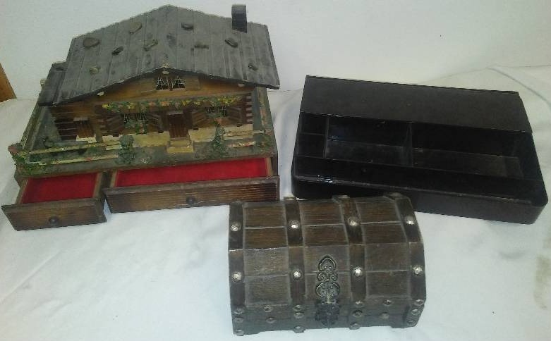 treasure chest, organizer, Cottage 137-8