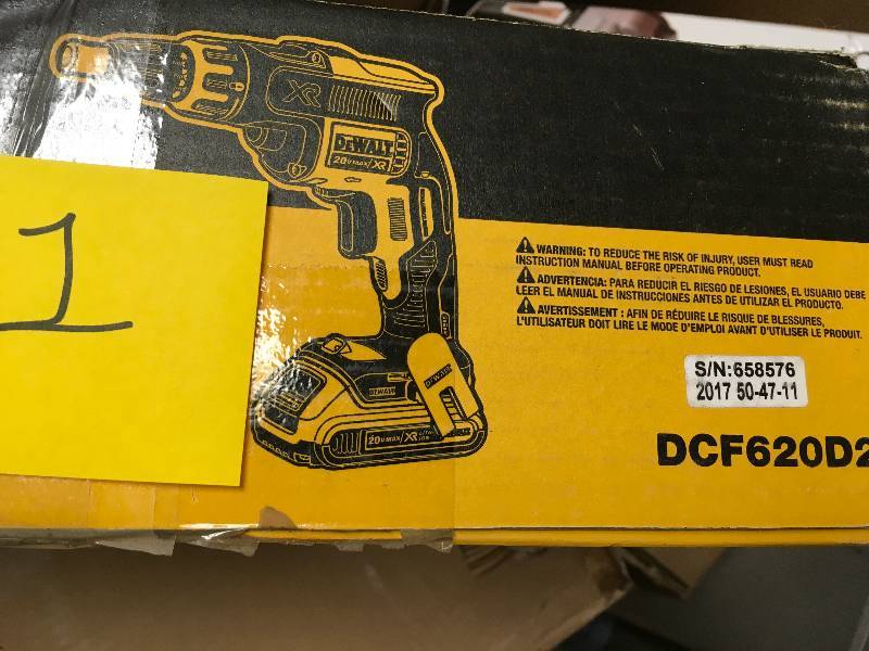 lot 1 image: Dewalt 20-Volt MAX XR Lithium-Ion Cordless Brushless Drywall Screw Gun Kit with (1) Batteries 2Ah, Charger and Contractor Bag in working conditions