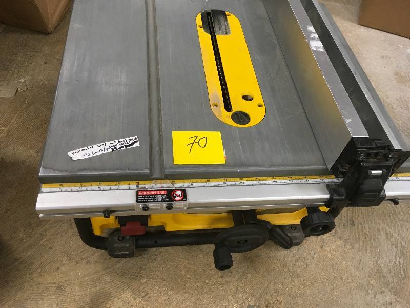 lot 70 image: Dewalt 15 Amp 10 in. Compact Job Site Table Saw with Site-Pro Modular Guarding System Used with a new motor in working conditions