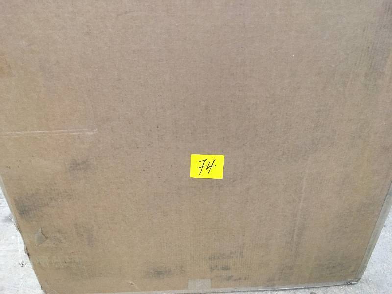 lot 74 image: M-D Building Products 36 in. x 36 in. Cloverleaf Aluminum Sheet, Silver in good conditions