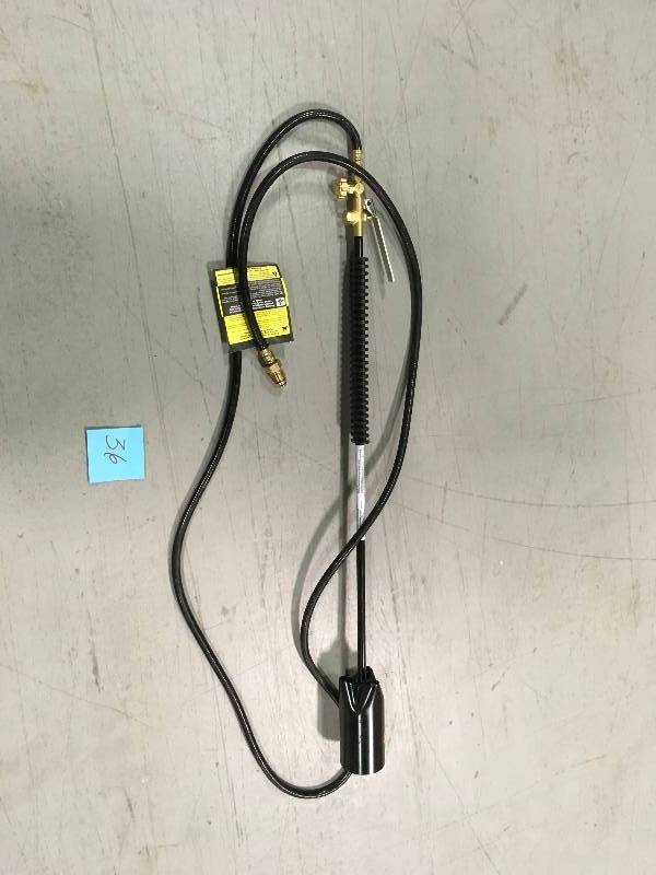 lot 36 image: LINCOLN ELECTRIC Inferno Propane Torch