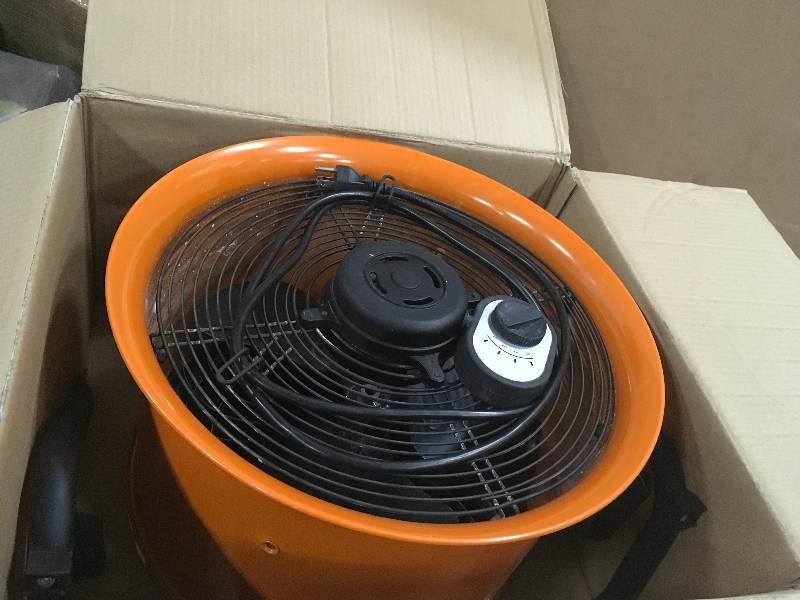 lot 57 image: MAXXAIR 16 in. Turbo Floor Fan in working conditions