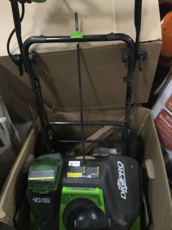 lot 58 image: greenworks Digi-Pro GMAX 20 in. 40-Volt Cordless Electric Snow Blower - Battery and Charger  not include in working conditions