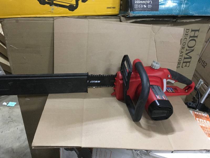 lot 82 image: Homelite 16 In. 12 Amp Electric Chainsaw UT43123 in working conditions