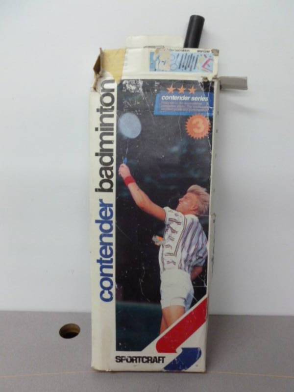 lot 22 image: Badminton Set
