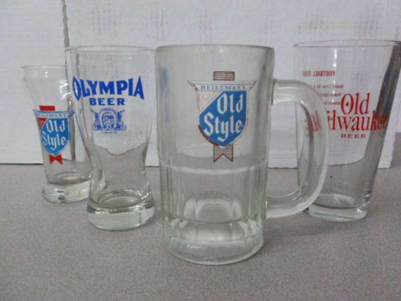 lot 45 image: Beer Glasses