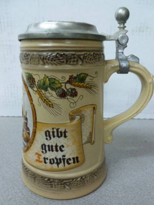 lot 48 image: Beer Stein