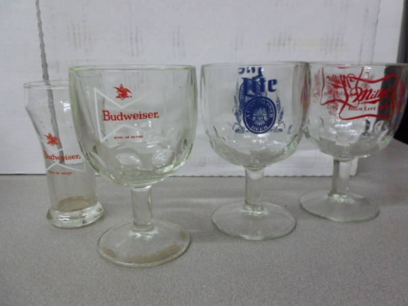 lot 49 image: Beer Glasses