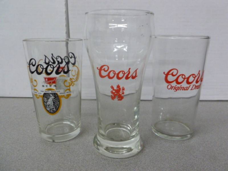 lot 74 image: Beer Glasses