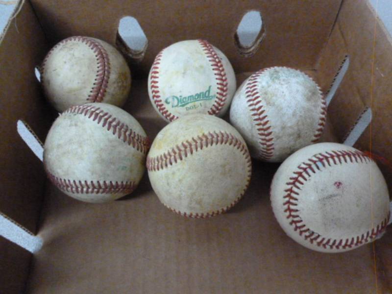 lot 80 image: Baseballs