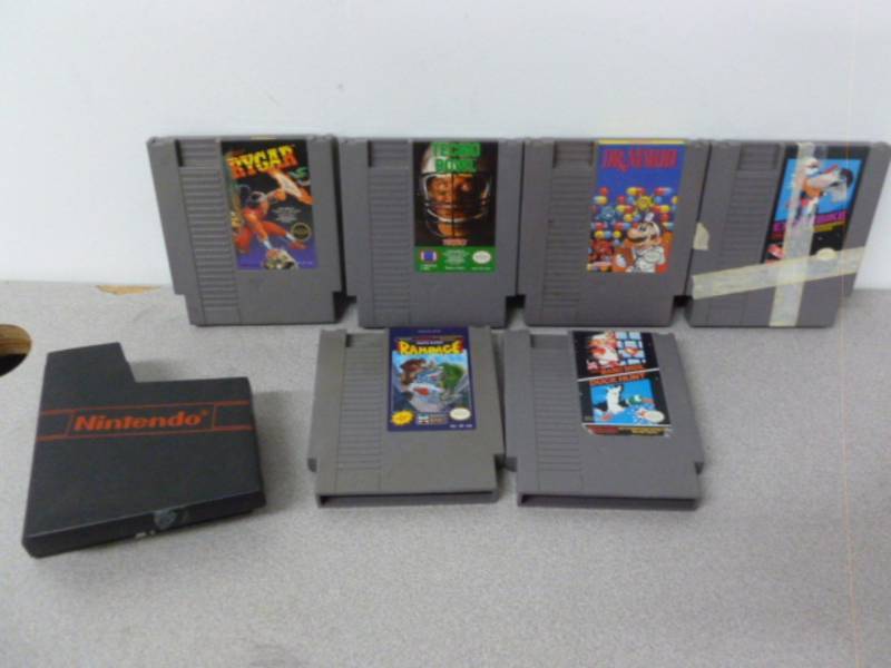 lot 85 image: Nintendo NES Games