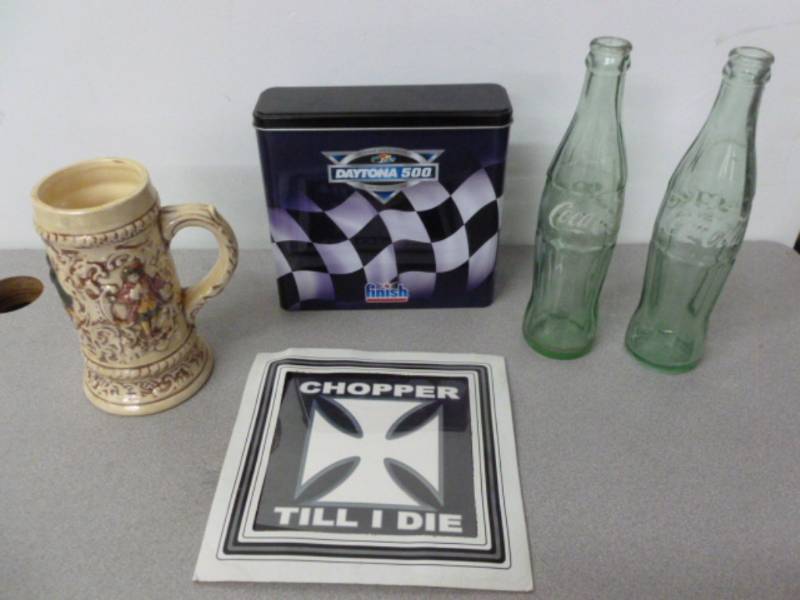 lot 89 image: Collectible