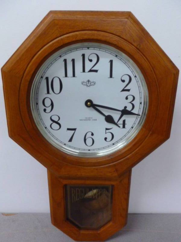 lot 101 image: Regulator Clock