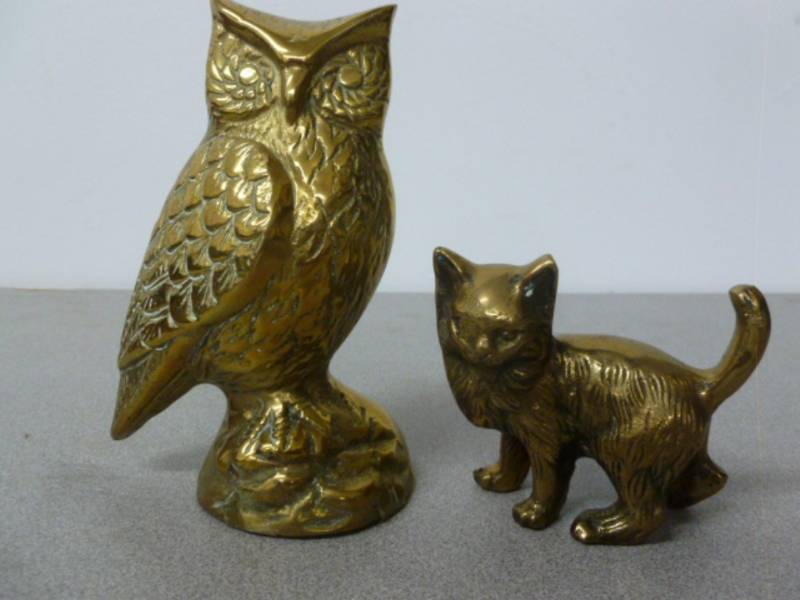 lot 110 image: Vintage Cast Brass