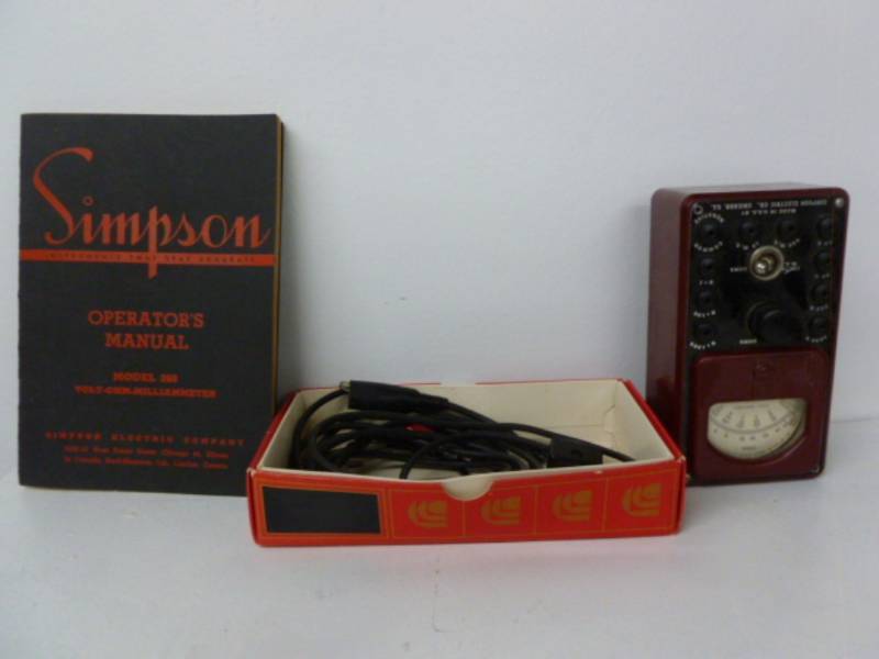 lot 125 image: Vintage Volt Meter
