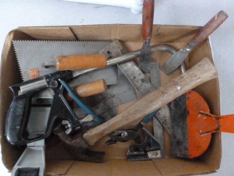 lot 140 image: Tools
