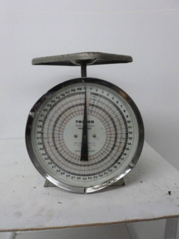 lot 167 image: Vintage Scale
