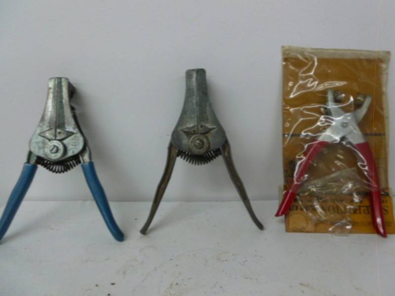 lot 169 image: Specialty Tools