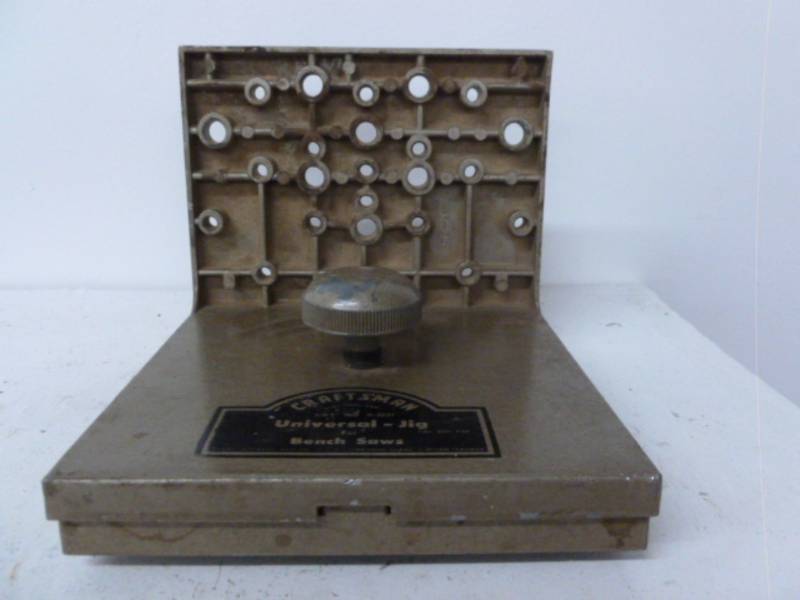 lot 183 image: Specialty Tool