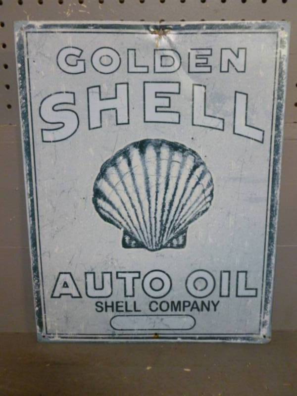 lot 22 image: Sign
