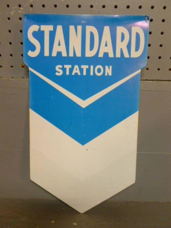 lot 23 image: Sign