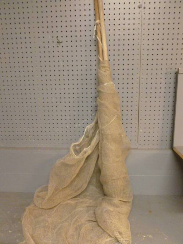 lot 35 image: Fish Net