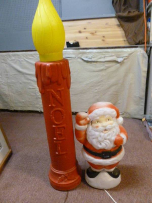 lot 52 image: Blow Molds